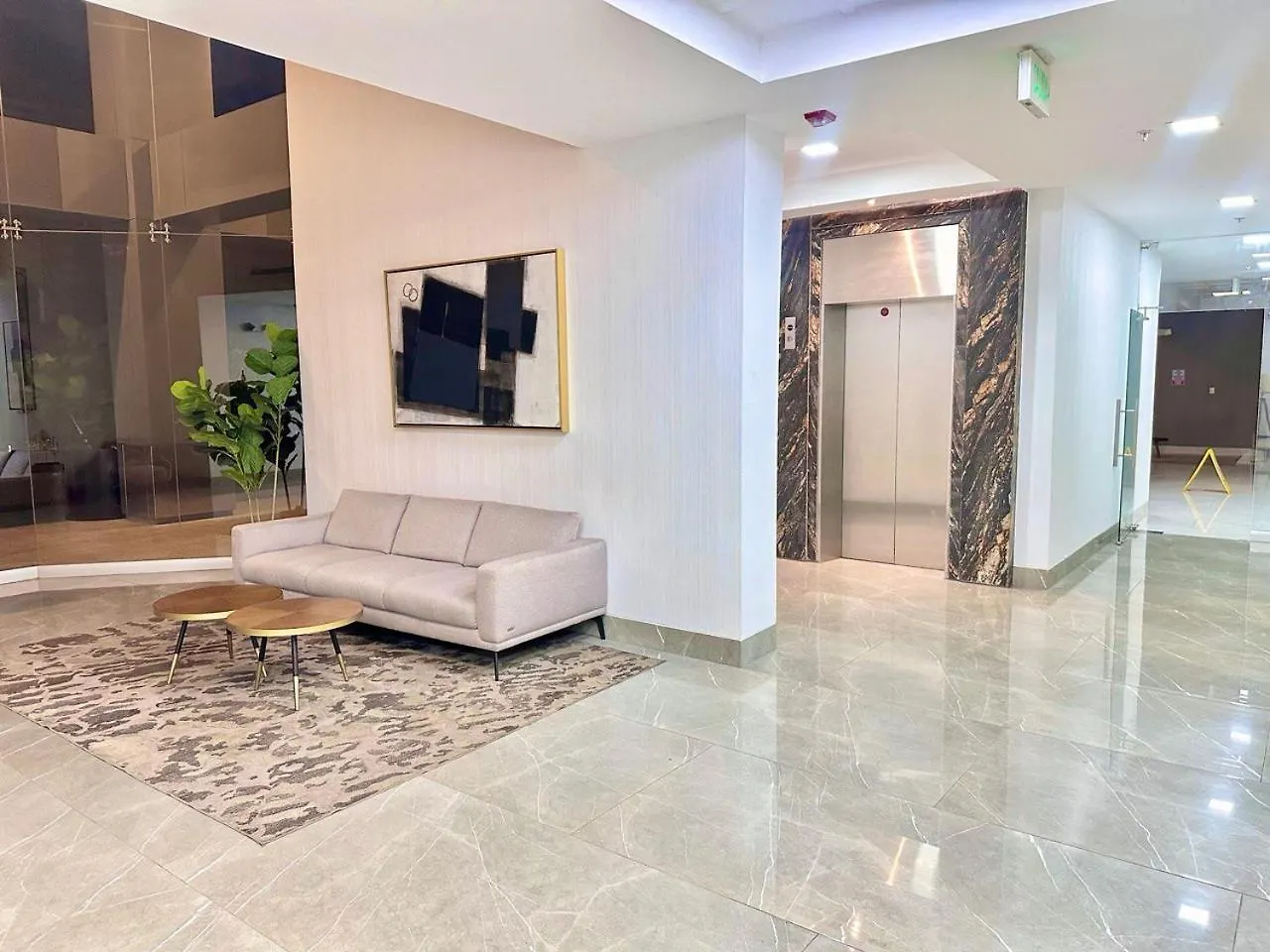 Apartmán Suite De Lujo, Cerca Mall Del Sol, Parqeo Privado, Sofa Cama Guayaquil